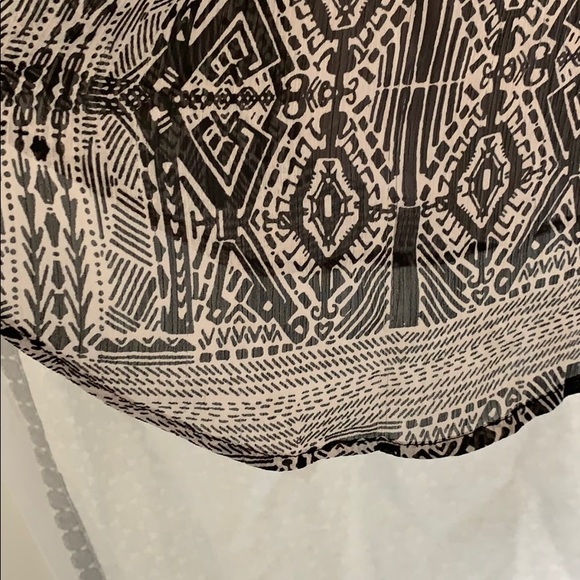 By & By sexy back tank top - Picture 4 of 6